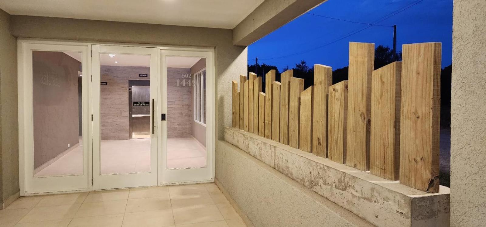 - Casa Olas